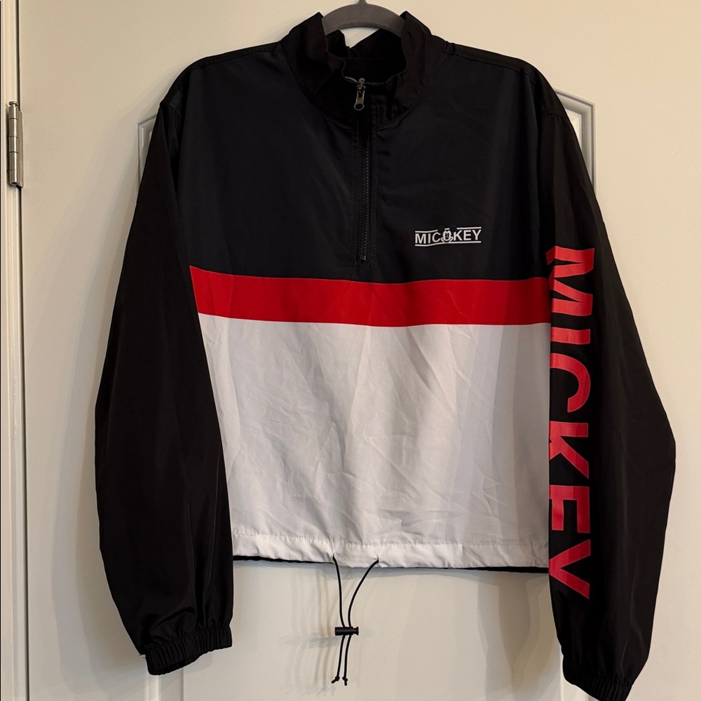 Disney Women’s XL Windbreaker Pullover Jacket, half-zip.